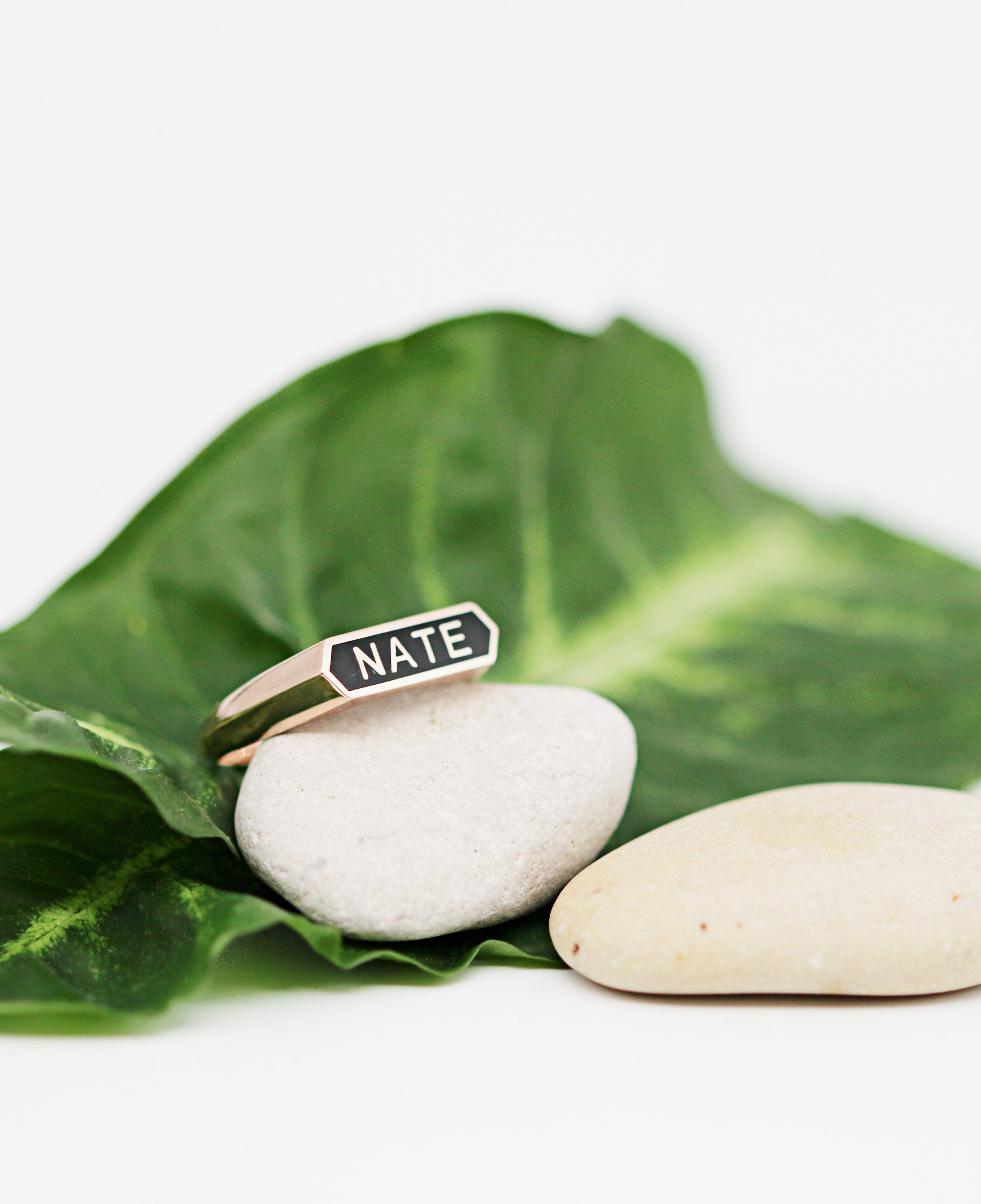 טבעת "חותם אישי" - טבעת שם אמייל