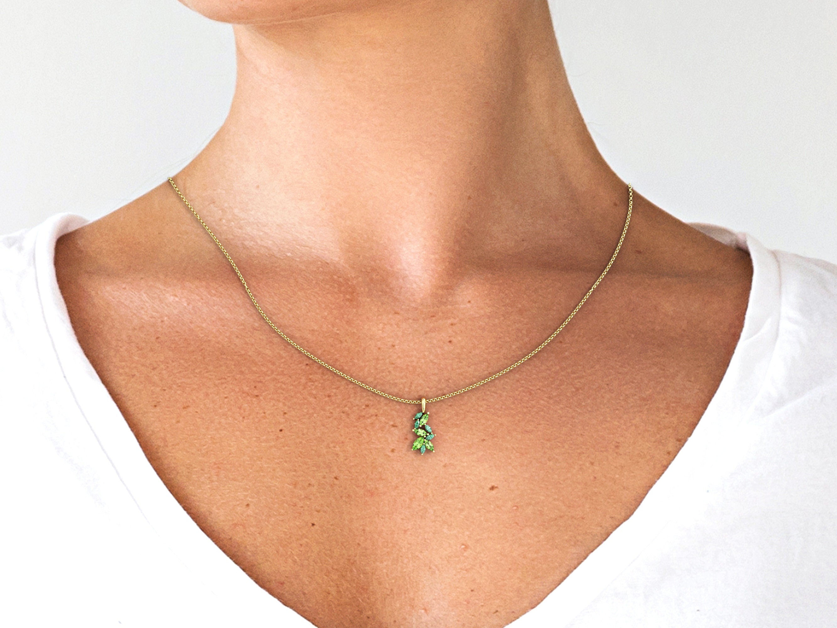 Cluster Emerald & peridot Pendant | Minimalist Diamond Pendant | Dainty Cluster Pendant | Multi Stone Gold pendant | 14k Cluster Pendant