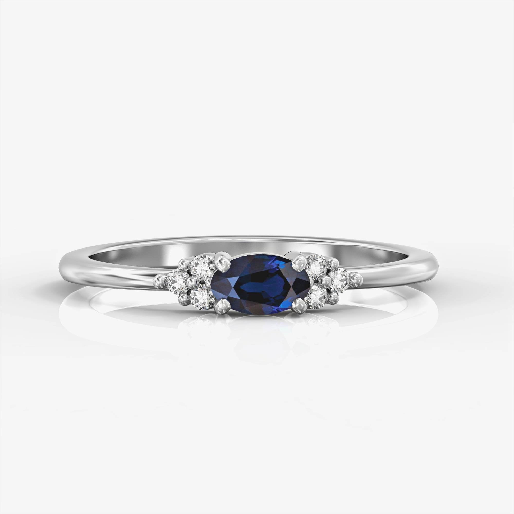 Bella ring - ring set with Bella sapphires and diamonds 