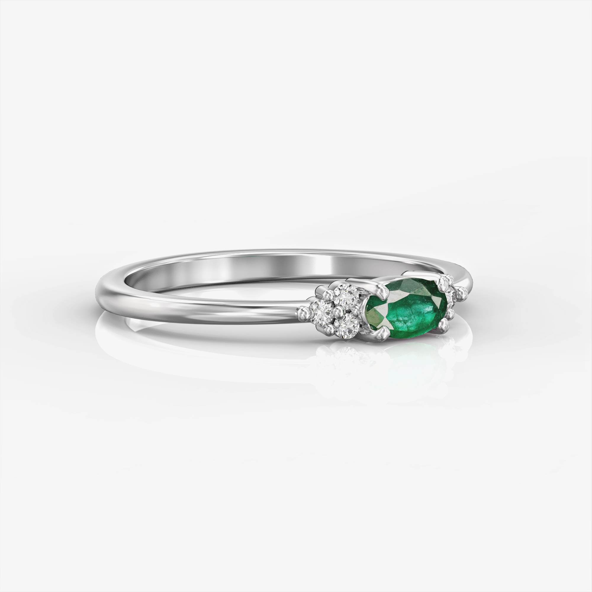 Bella Ring - ring studded with emeralds and Bella diamonds 