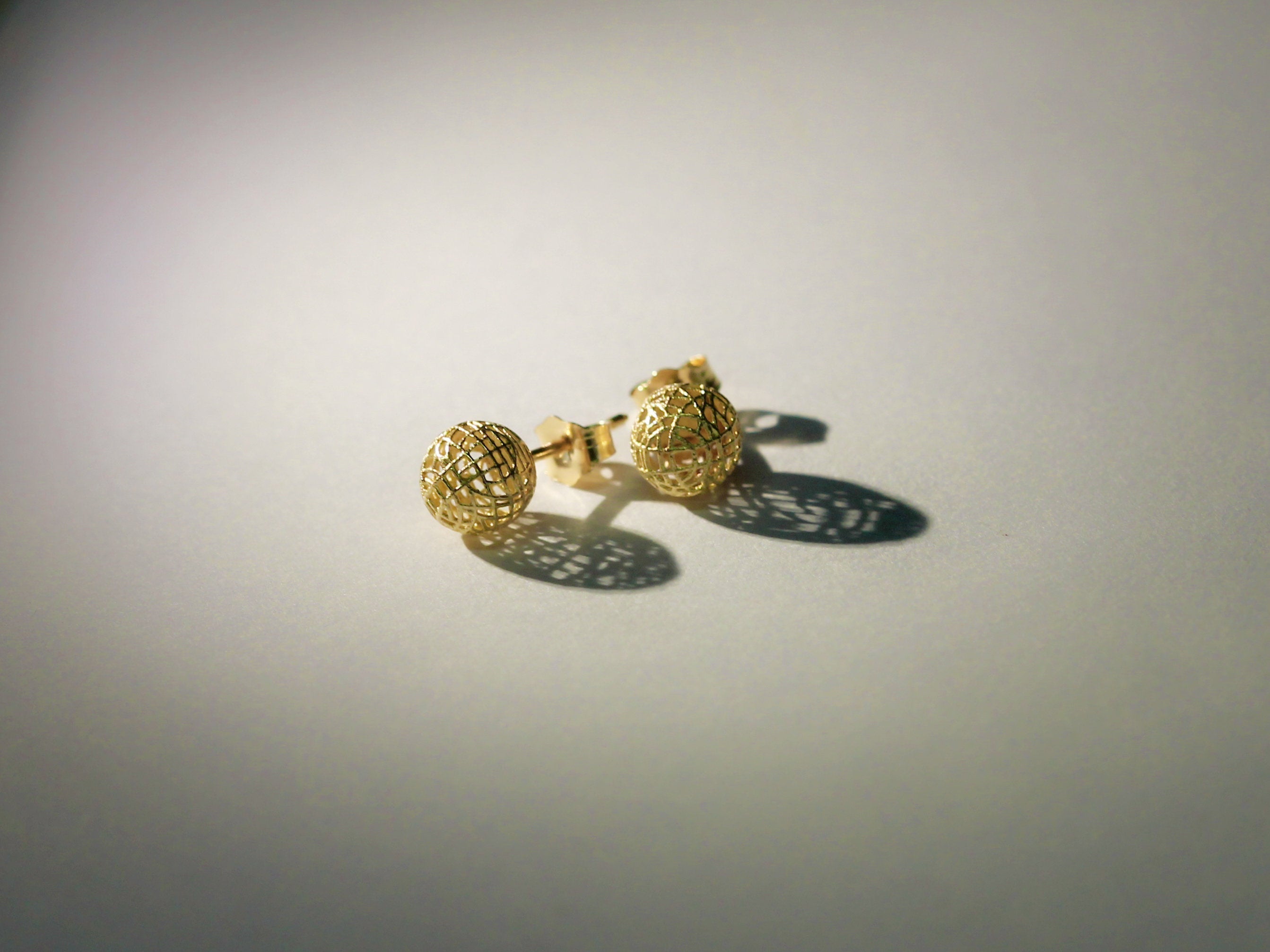 Ball-net earrings 