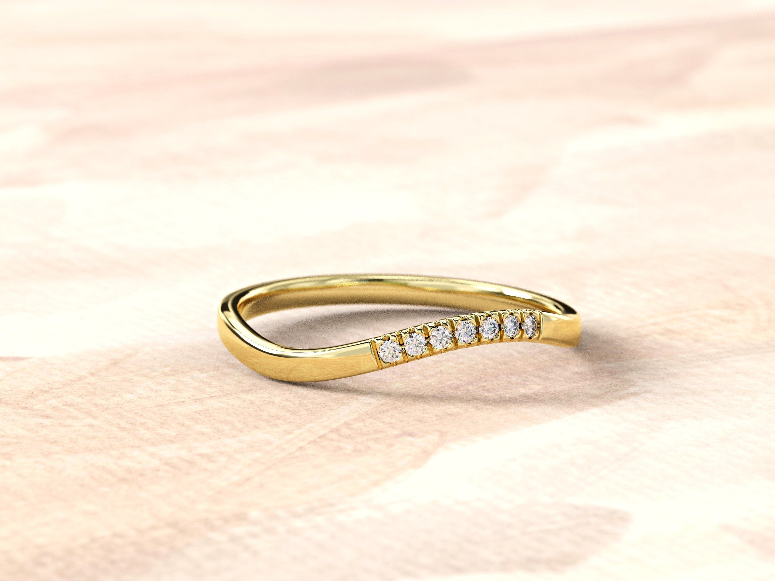 Curved Wedding Band | Curved Diamond Ring | Minimalist V Ring | Dainty Curved Ring | 14k or 18k Solid Gold V Ring | Simple Curved Gold Ring