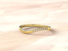 טען תמונה לגלריה, Curved Wedding Band | Curved Diamond Ring | Minimalist V Ring | Dainty Curved Ring | 14k or 18k Solid Gold V Ring | Simple Curved Gold Ring
